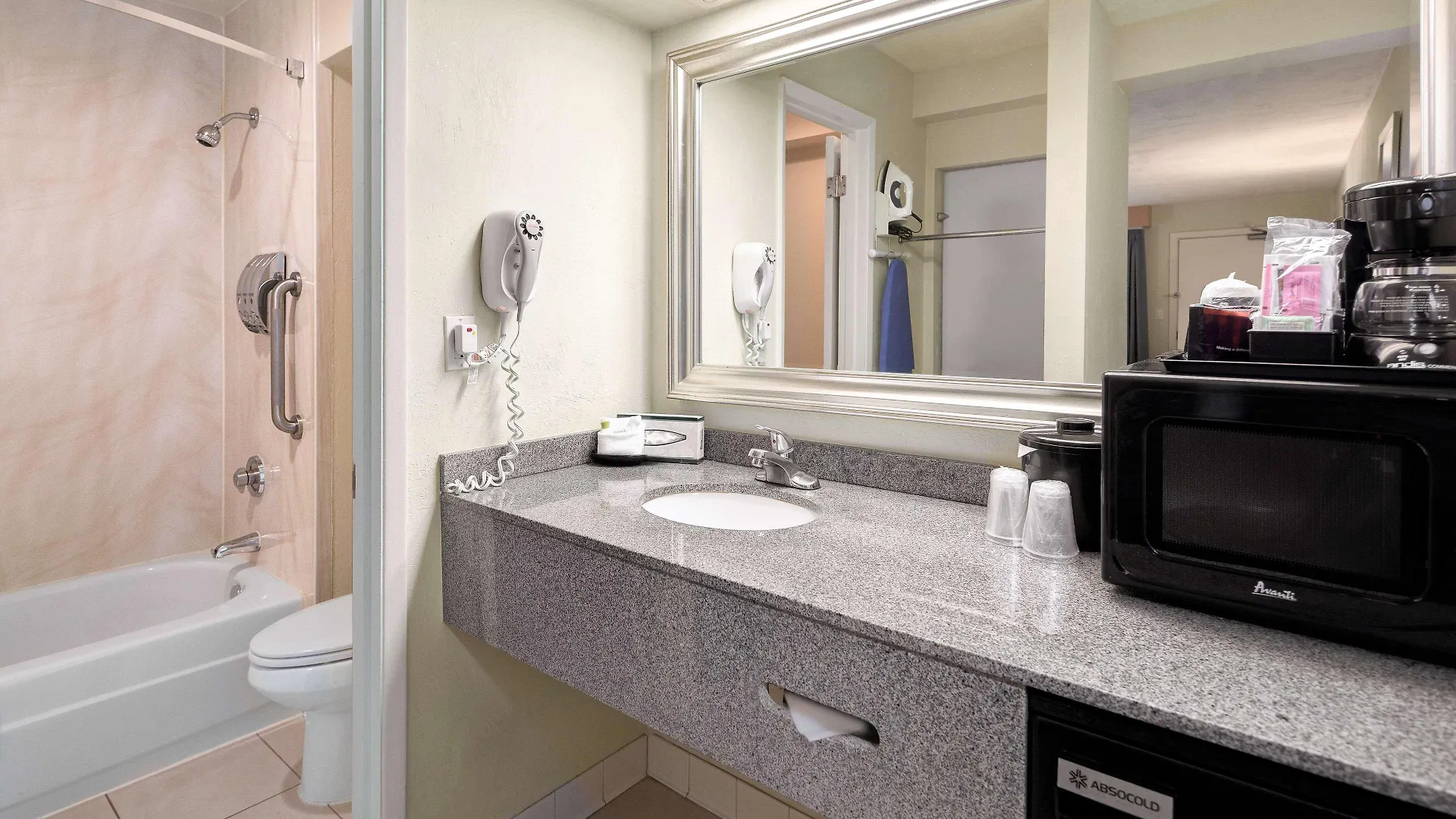 Hotel Nexus; BW Signature Collection Seattle 3*,  United States