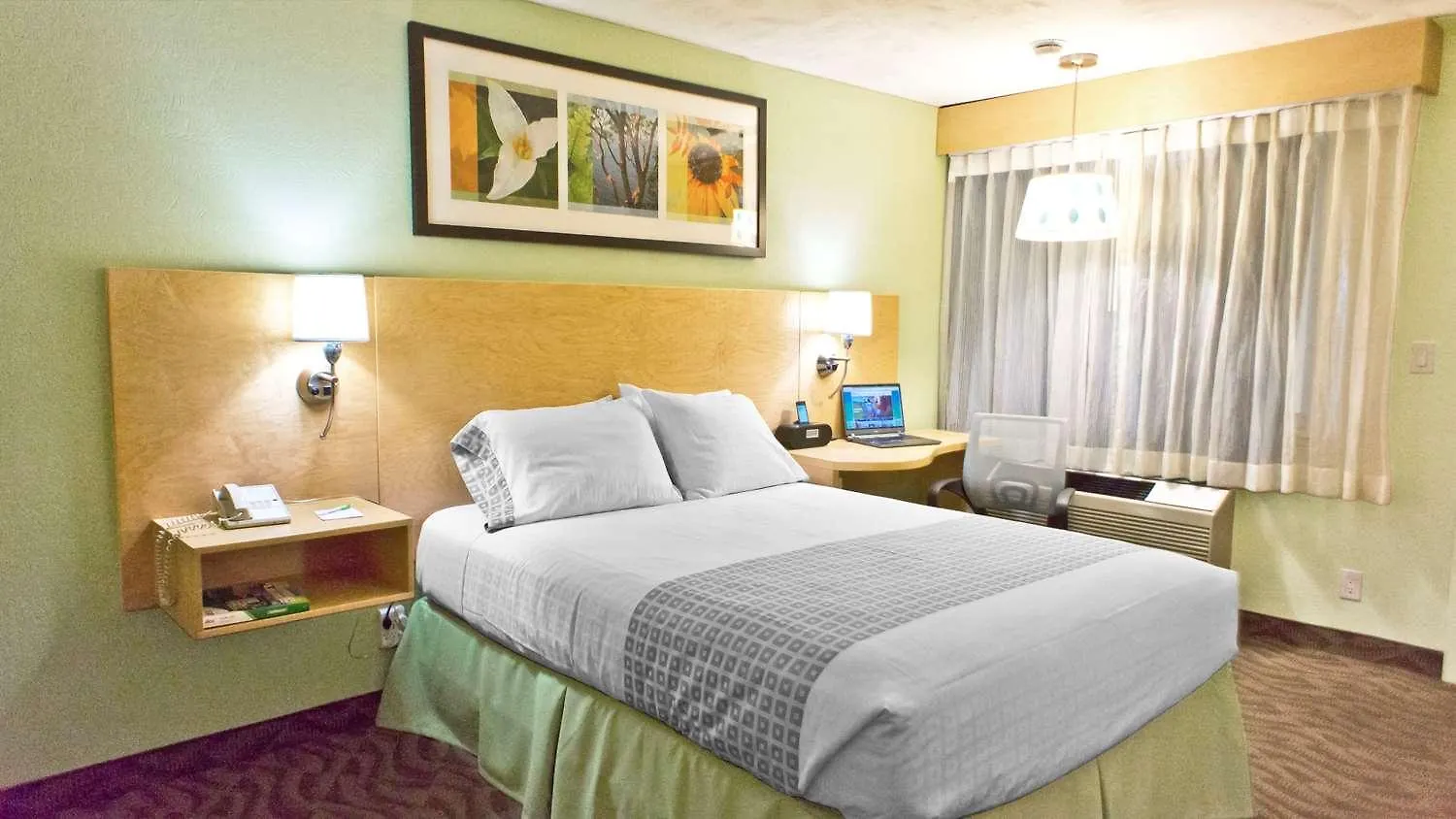 ***  Hotel Nexus; BW Signature Collection Seattle United States