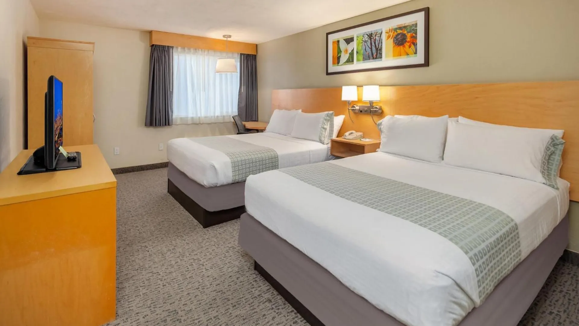 Hotel Nexus; BW Signature Collection Seattle 3*,