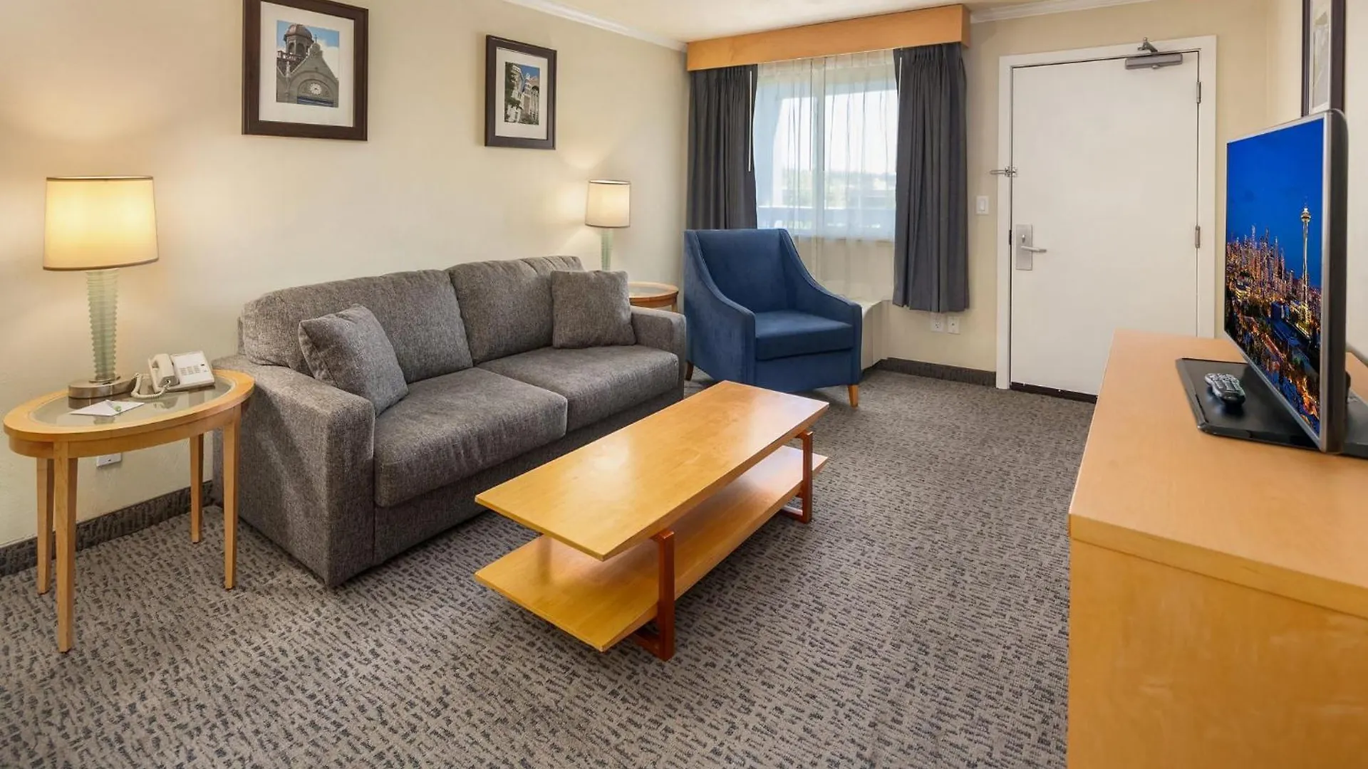 ***  Hotel Nexus; BW Signature Collection Seattle United States